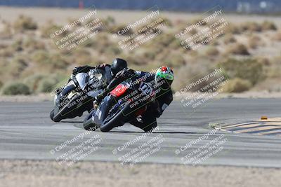 media/Oct-05-2025-CVMA (Sun) [[beeef4f201]]/Race 2-Supersport Middleweight/